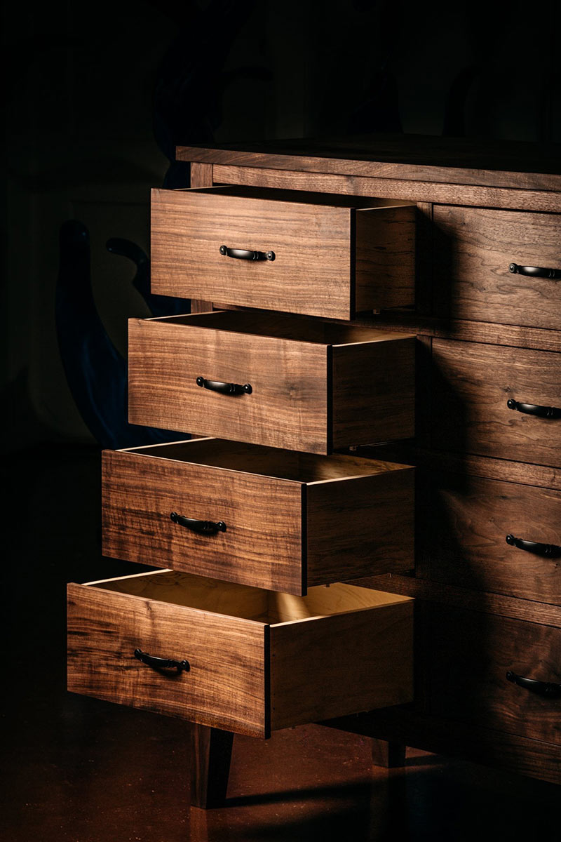 3Oak-wooden-drawers