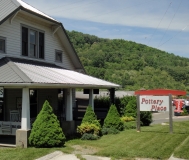 Pottery-Place-exterior-summer