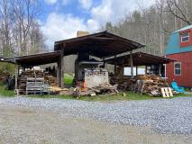 MeltingMountainPottery-kiln-shed