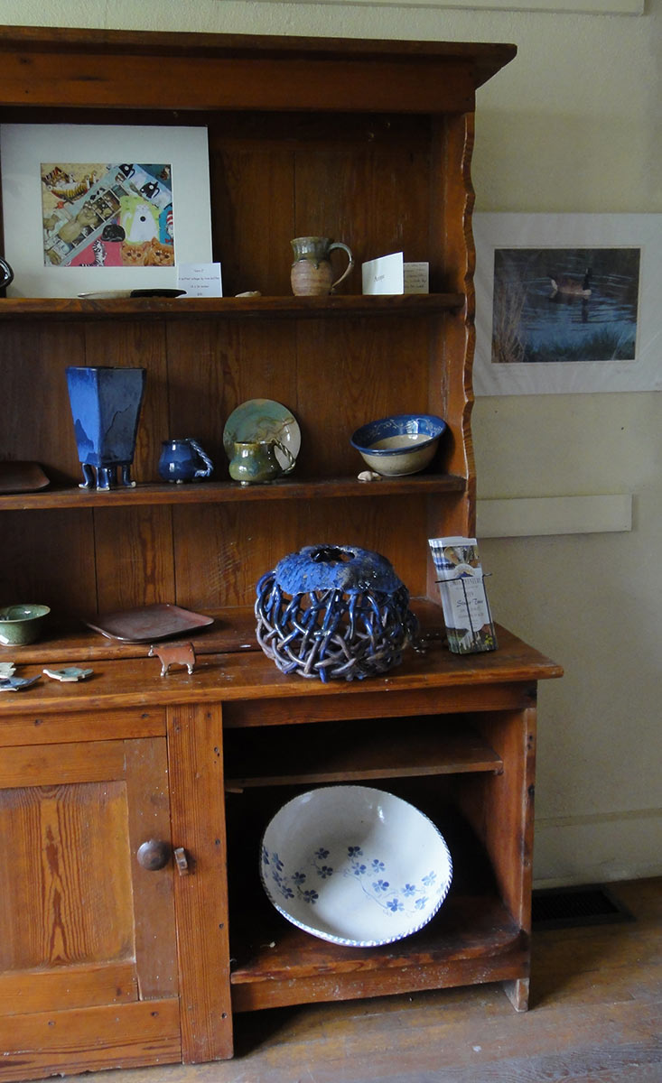 Pottery-Place-cupboard
