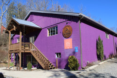 Mars Landing Galleries exterior