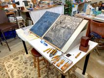 YummyMudPuddle-Claudia-Dunaways-studio