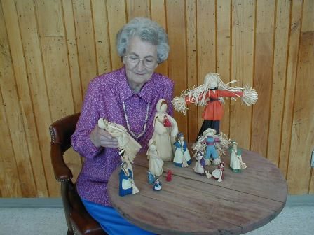 Annie Lee Bryson with dolls